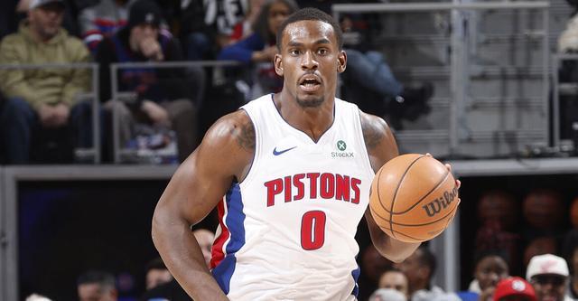 开云体育中心-杜伦16+18阿伦33+5 活塞主场逆转太阳